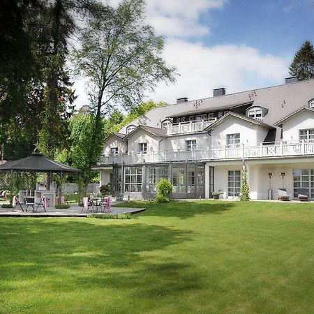 Villa Park Wiselka Spa & Wellness Buitenkant foto