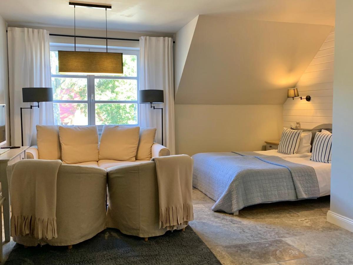 Villa Park Wiselka Spa & Wellness Buitenkant foto