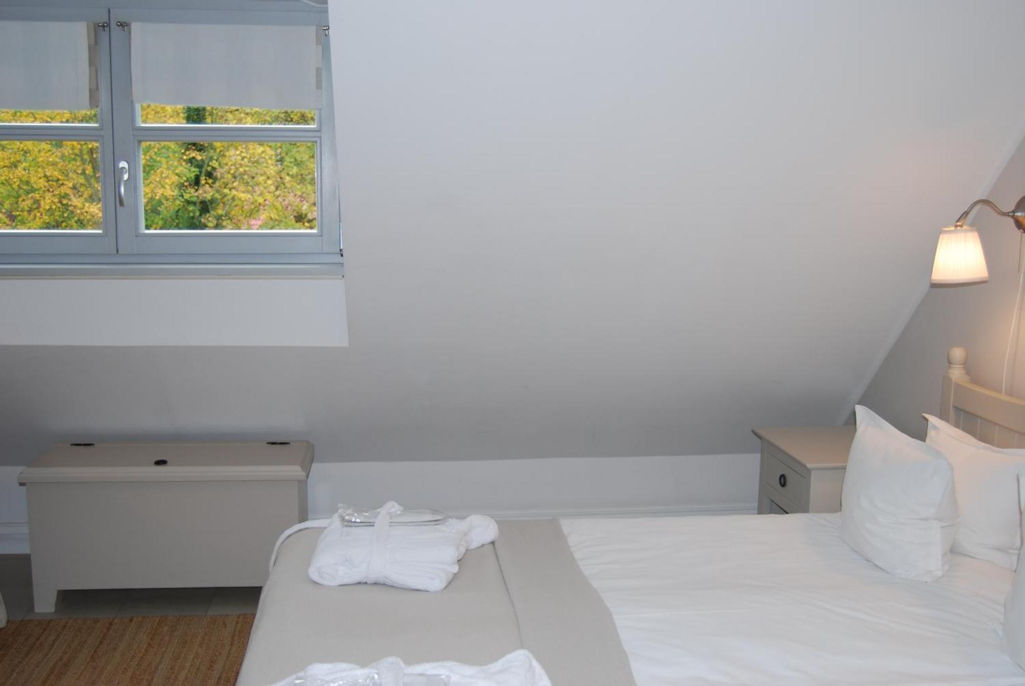 Villa Park Wiselka Spa & Wellness Buitenkant foto